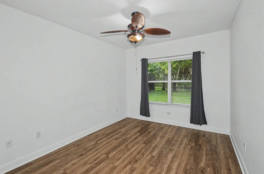 7340 35th Court Vero Beach, FL 32967