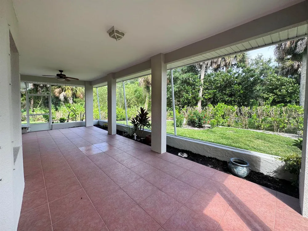 7340 35th Court Vero Beach, FL 32967