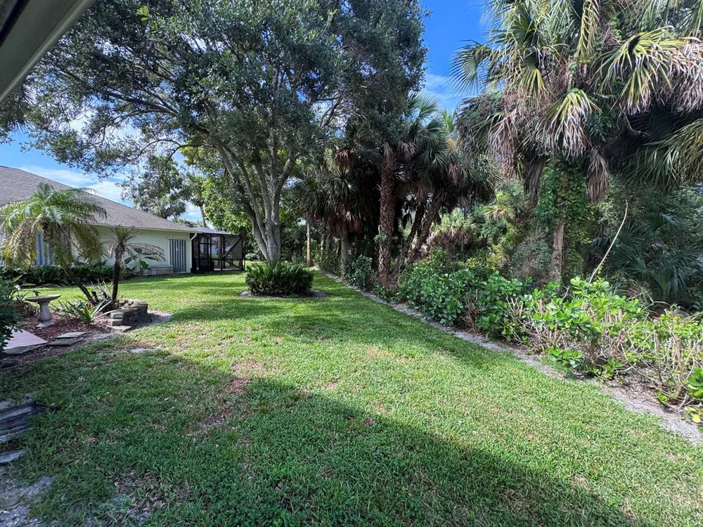 7340 35th Court Vero Beach, FL 32967