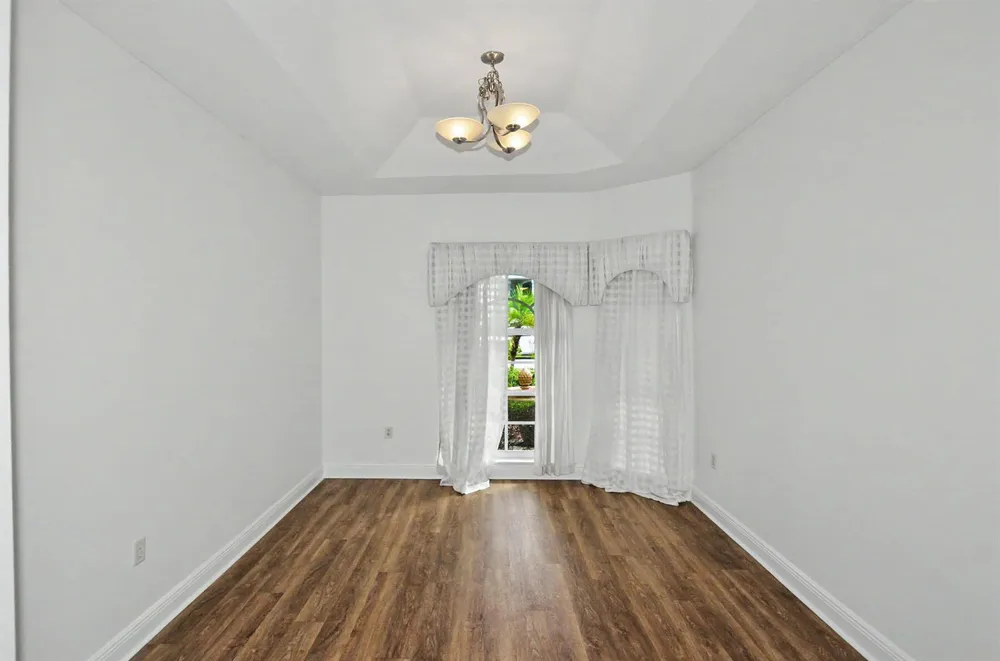 7340 35th Court Vero Beach, FL 32967