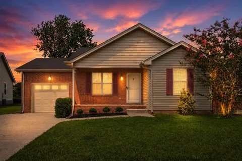 2213 Riverway Dr
