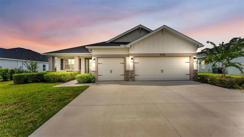 6686 TREYMONT DRIVE Lakeland, FL 33813