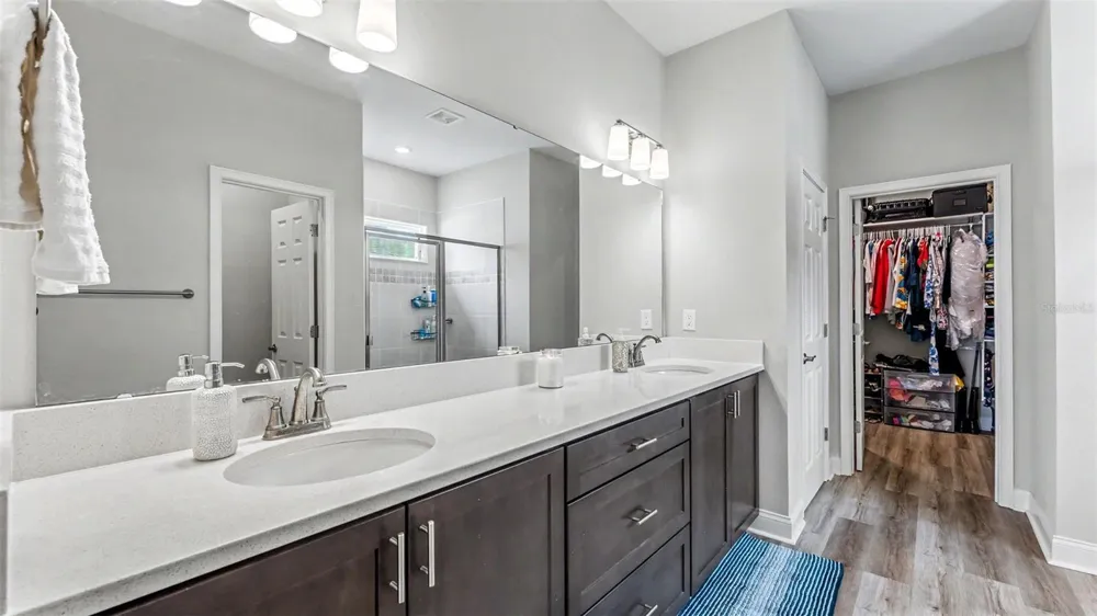 6686 TREYMONT DRIVE Lakeland, FL 33813