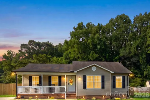 225 Old Limestone Road W