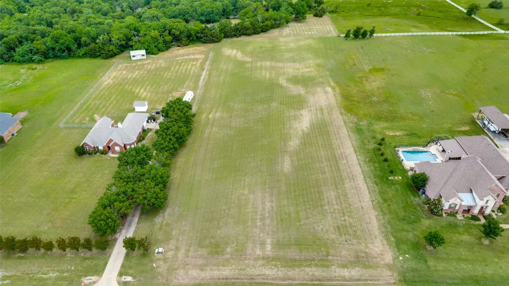104 Green Meadow Court Gunter, TX 75058