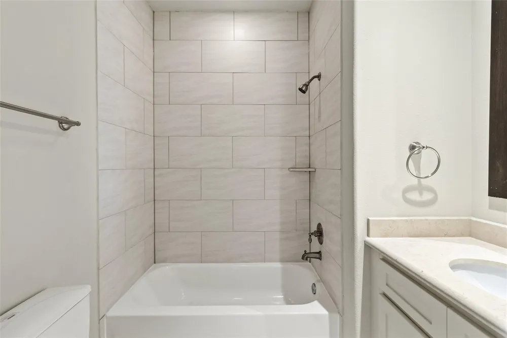 2823 Sherwin Street Houston, TX 77007