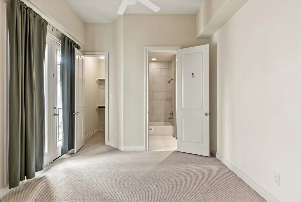 2823 Sherwin Street Houston, TX 77007
