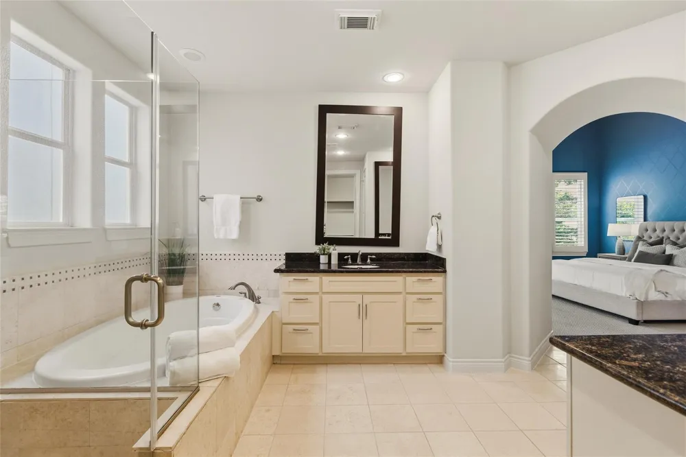 2823 Sherwin Street Houston, TX 77007