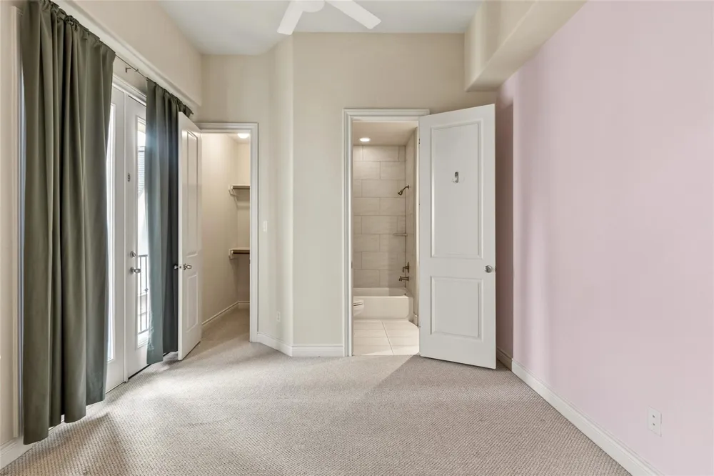 2823 Sherwin Street Houston, TX 77007