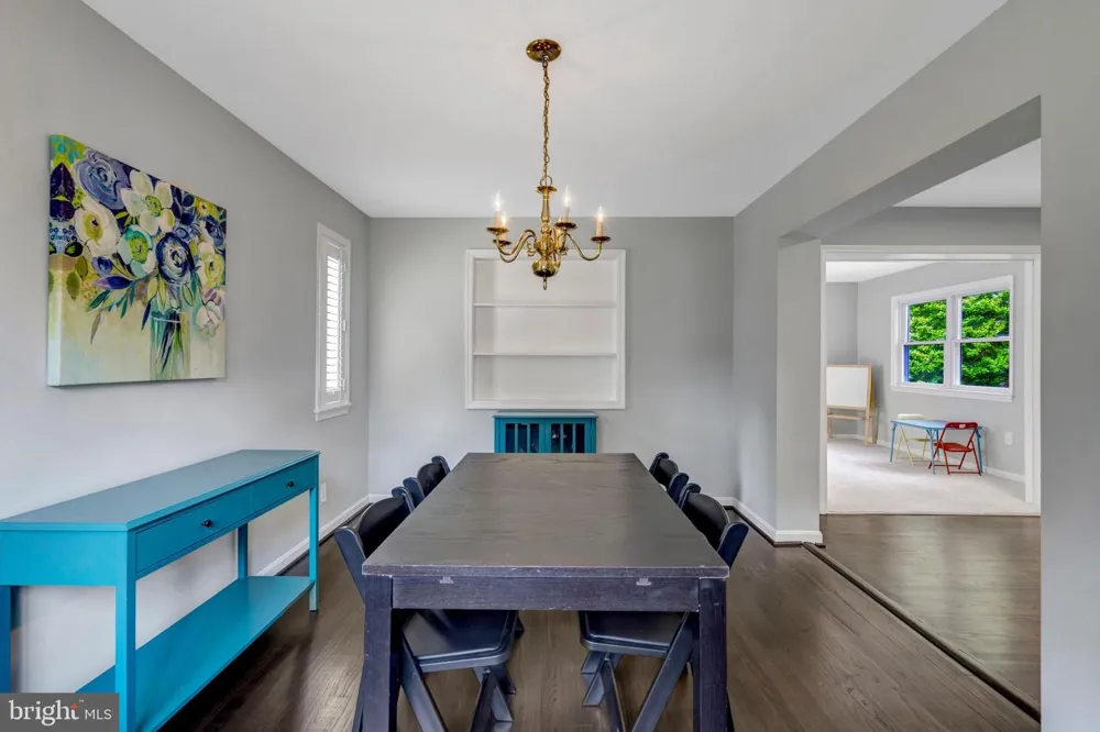 8710 PICCADILLY PLACE Springfield, VA 22151