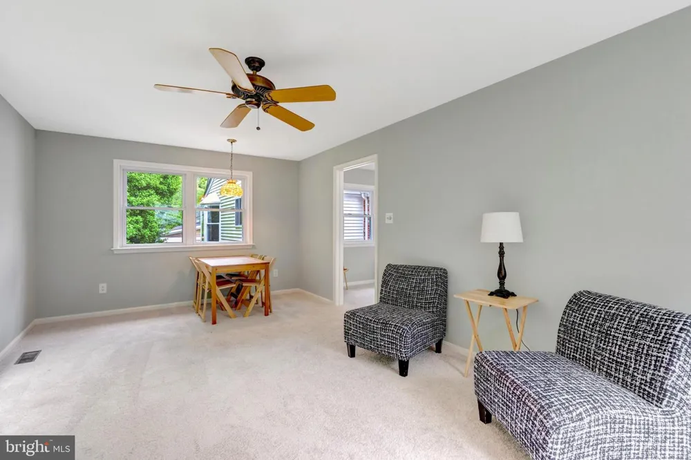 8710 PICCADILLY PLACE Springfield, VA 22151