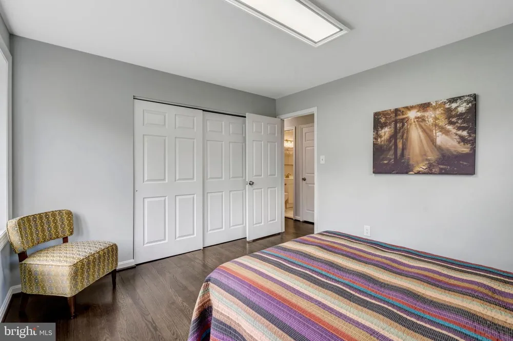 8710 PICCADILLY PLACE Springfield, VA 22151