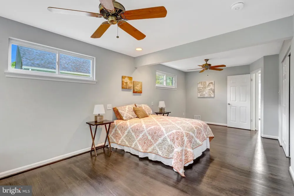 8710 PICCADILLY PLACE Springfield, VA 22151