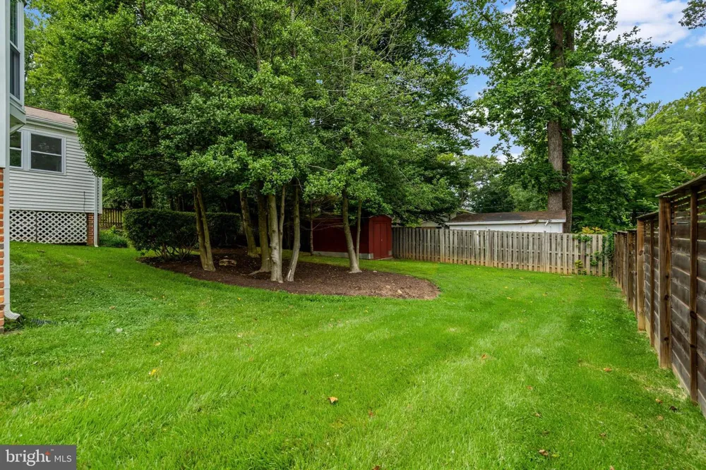 8710 PICCADILLY PLACE Springfield, VA 22151