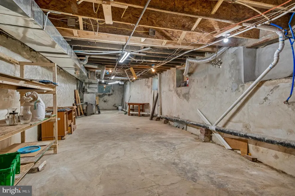 229 W HANSBERRY STREET Philadelphia, PA 19144