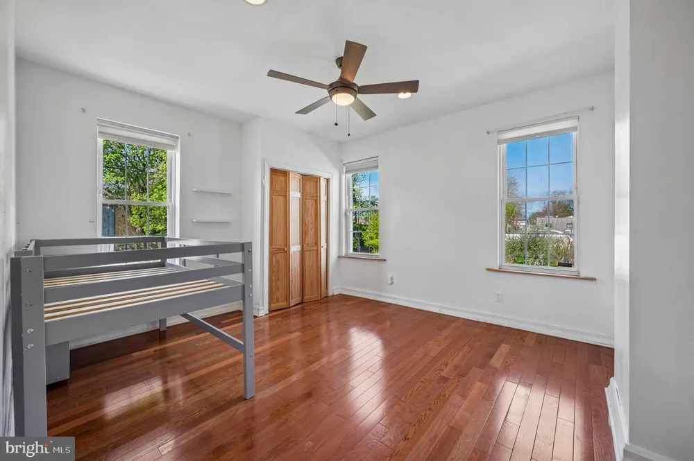 229 W HANSBERRY STREET Philadelphia, PA 19144