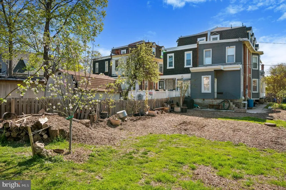 229 W HANSBERRY STREET Philadelphia, PA 19144