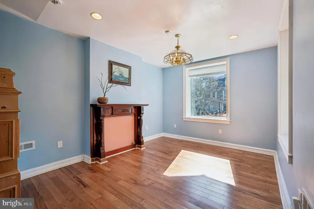 229 W HANSBERRY STREET Philadelphia, PA 19144