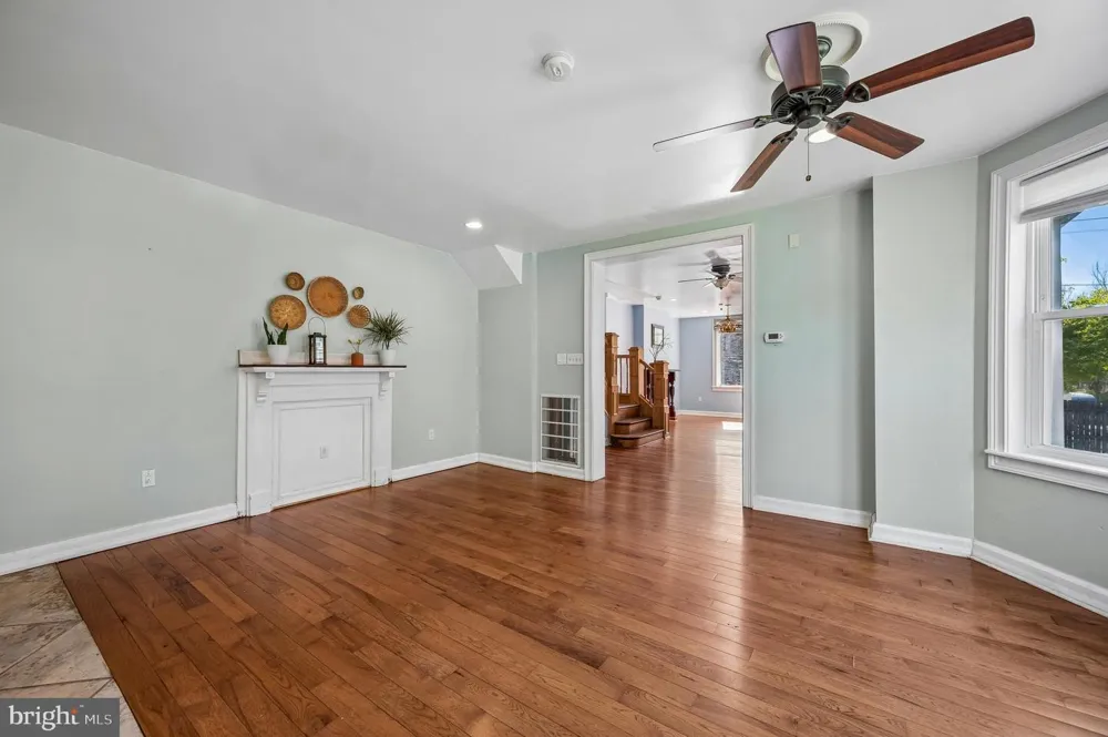 229 W HANSBERRY STREET Philadelphia, PA 19144