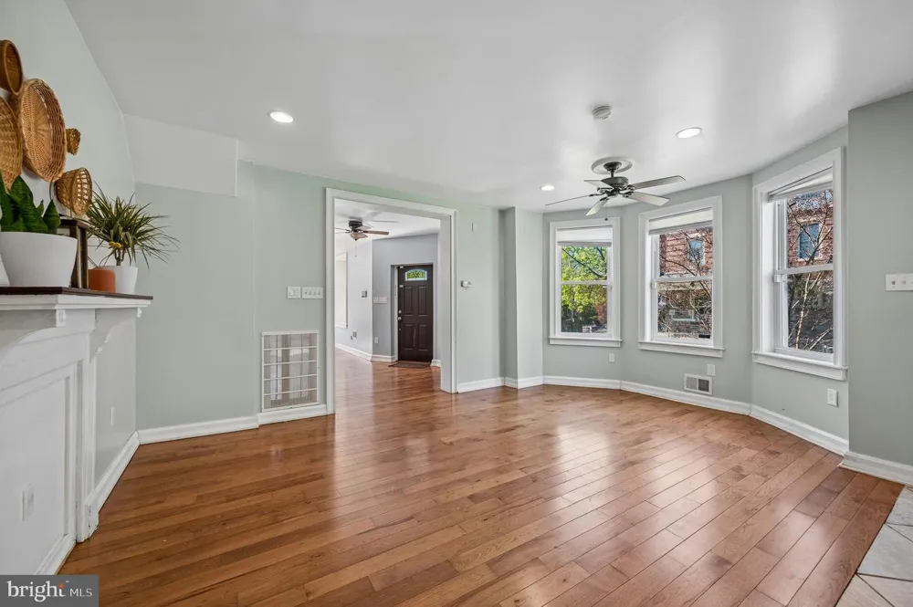 229 W HANSBERRY STREET Philadelphia, PA 19144
