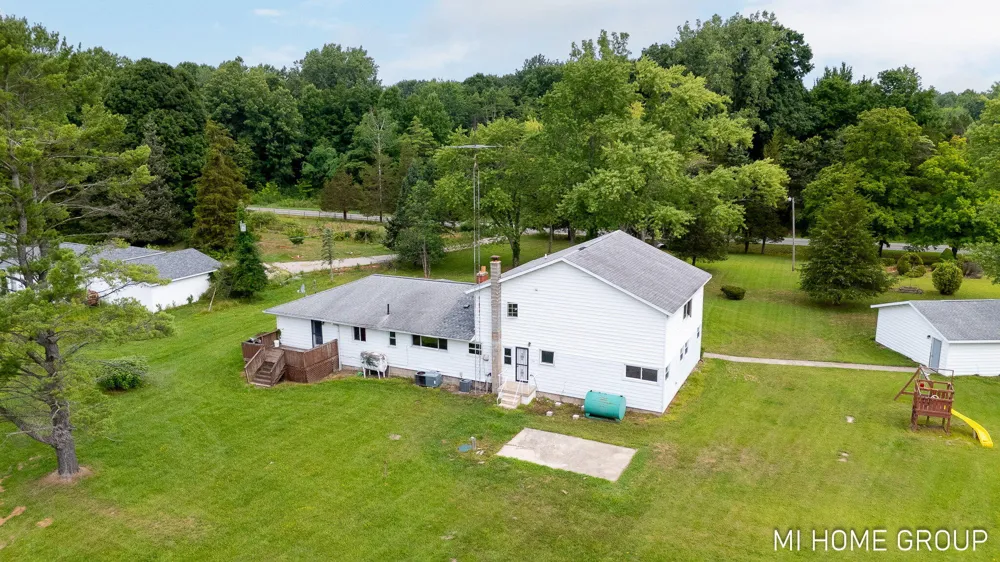 74721 30th Avenue Covert, MI 49043