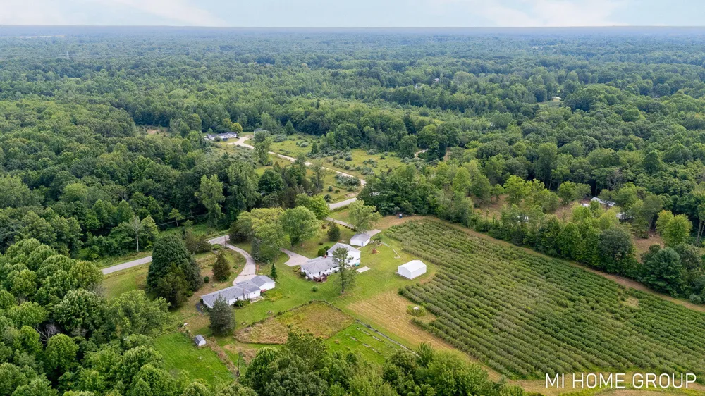 74721 30th Avenue Covert, MI 49043