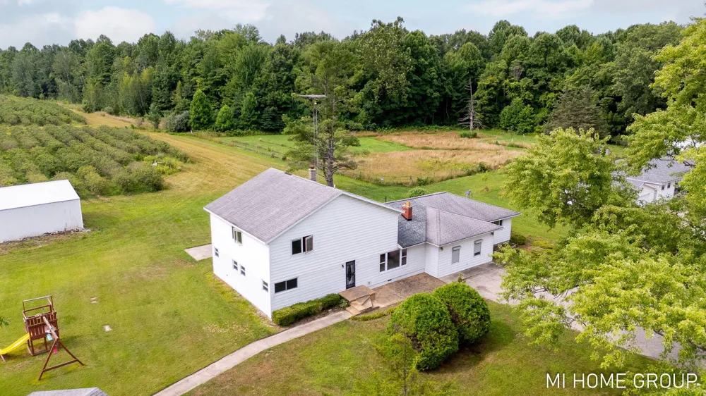 74721 30th Avenue Covert, MI 49043