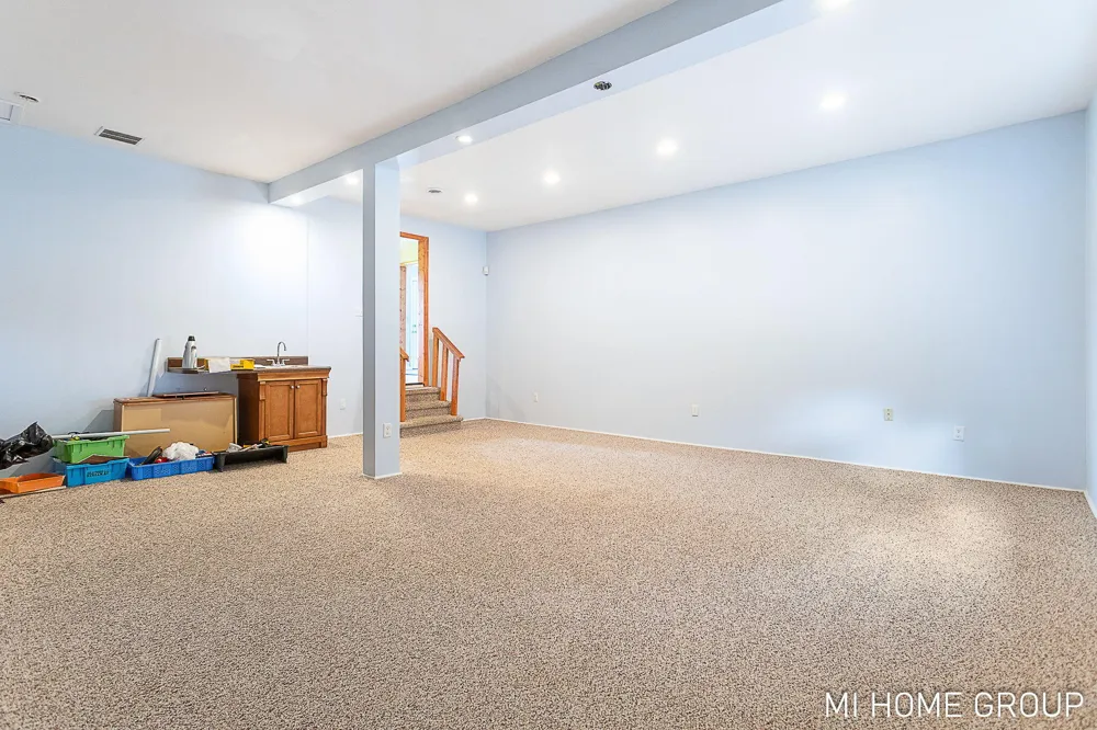 74721 30th Avenue Covert, MI 49043