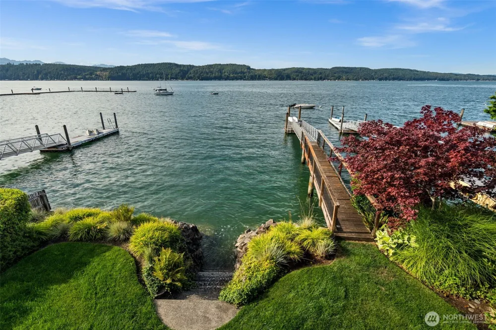 13591 E State Route 106 Belfair, WA 98528