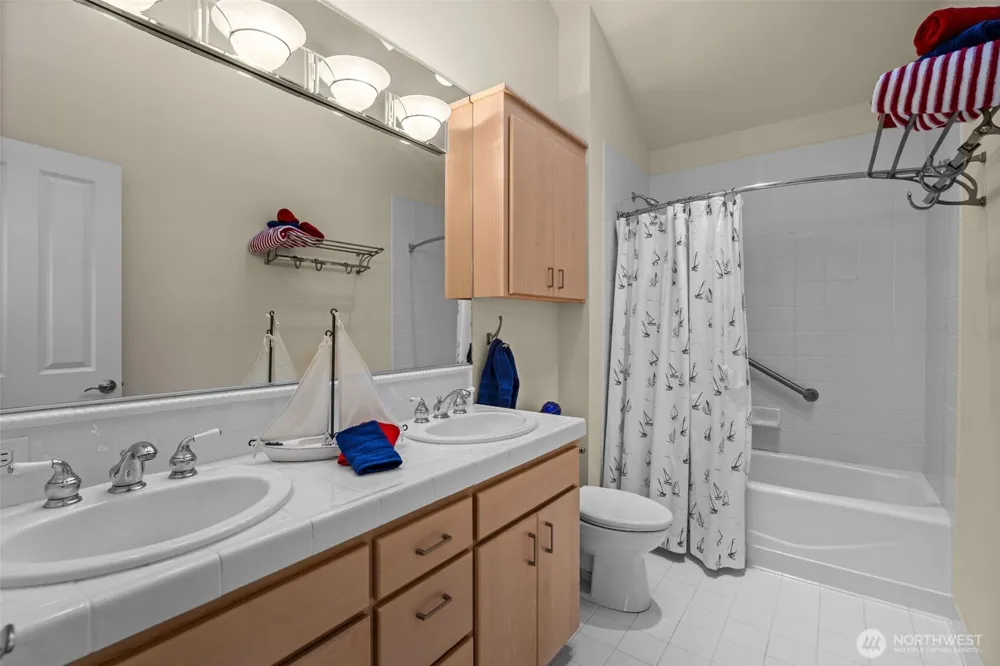 13591 E State Route 106 Belfair, WA 98528