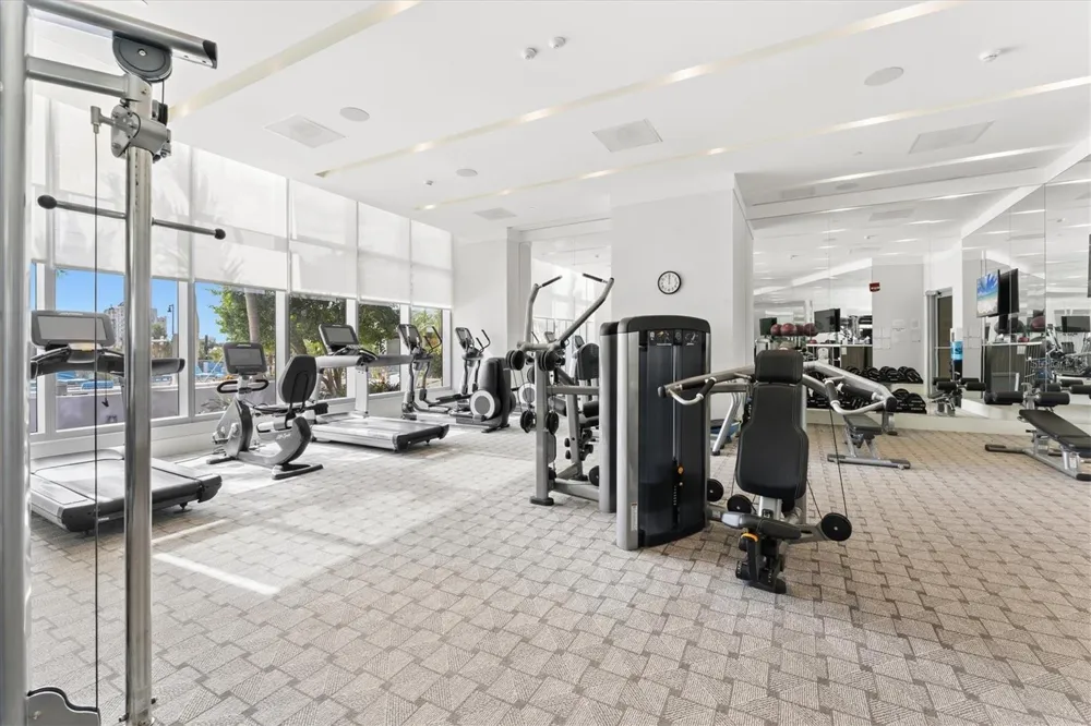 1155 GULFSTREAM AVENUE #807 Sarasota, FL 34236