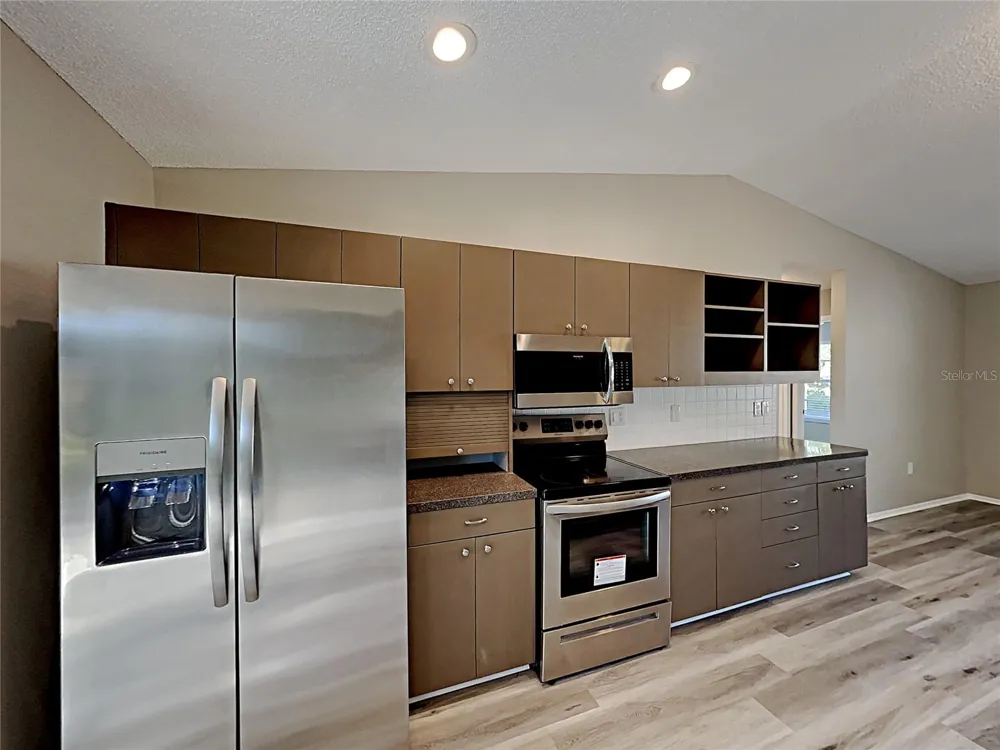 3205 40TH STREET W Bradenton, FL 34205