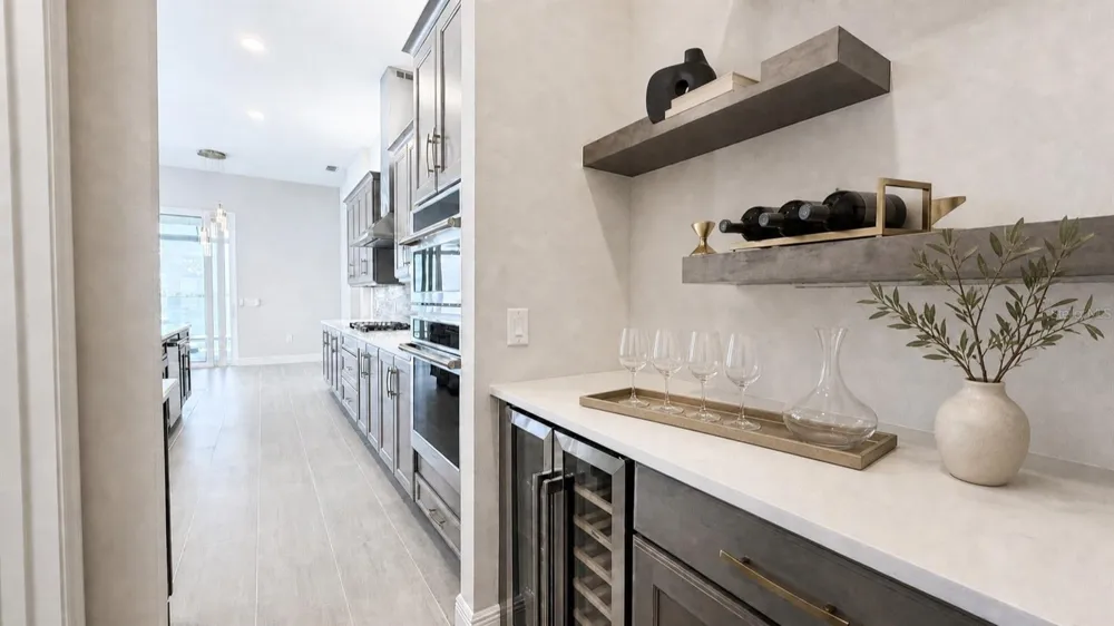 812 BLUE SHELL LOOP Sarasota, FL 34240