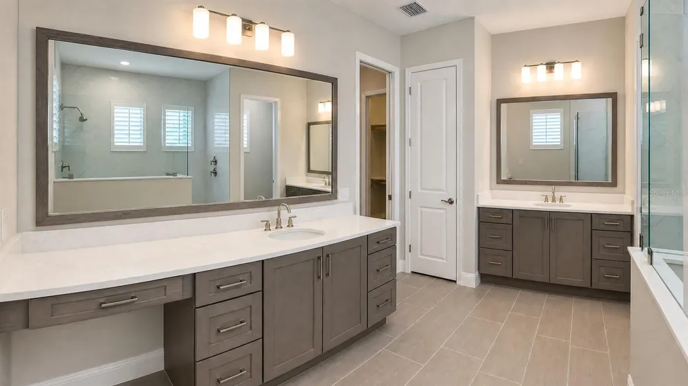 812 BLUE SHELL LOOP Sarasota, FL 34240