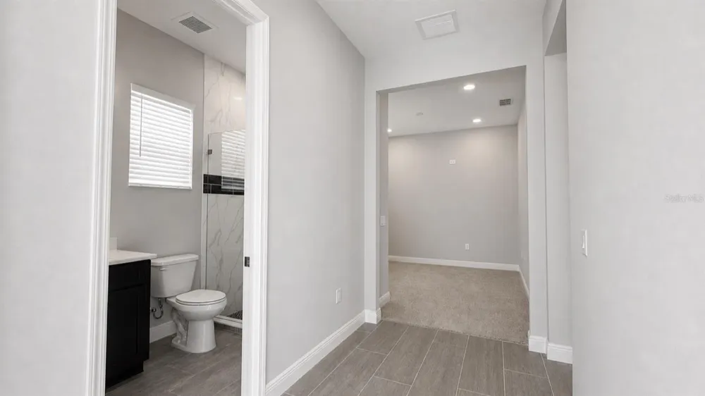 812 BLUE SHELL LOOP Sarasota, FL 34240