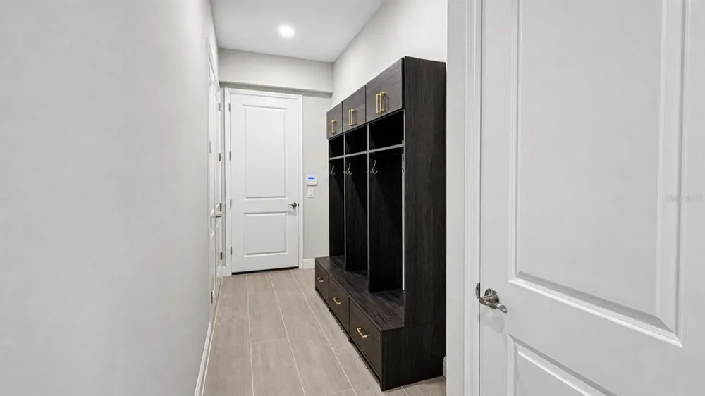 812 BLUE SHELL LOOP Sarasota, FL 34240
