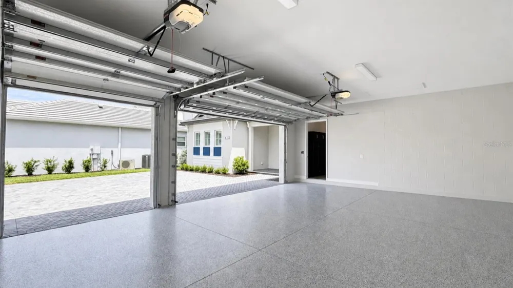 812 BLUE SHELL LOOP Sarasota, FL 34240