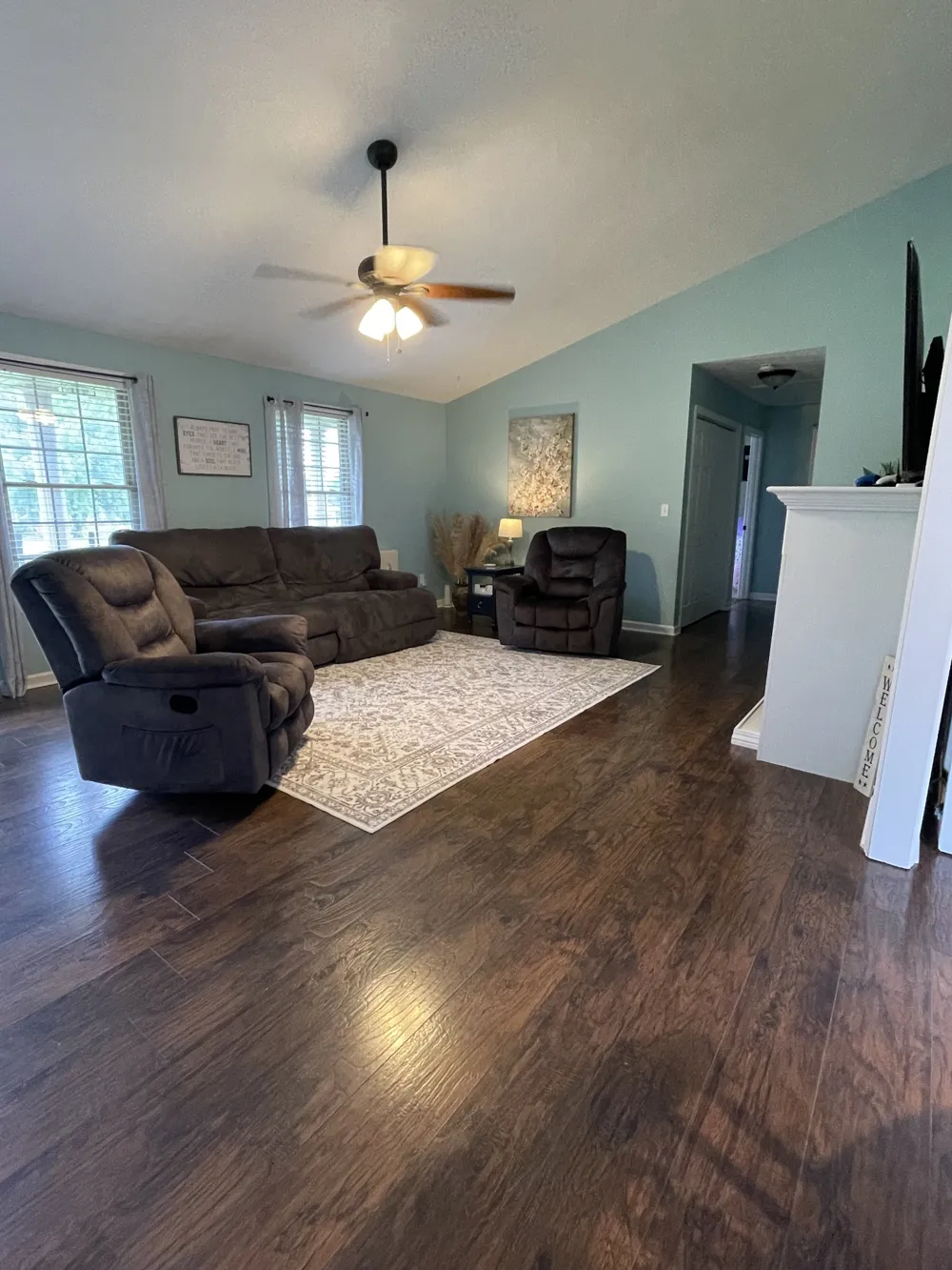647 Chitwood Dr Lafayette, TN 37083