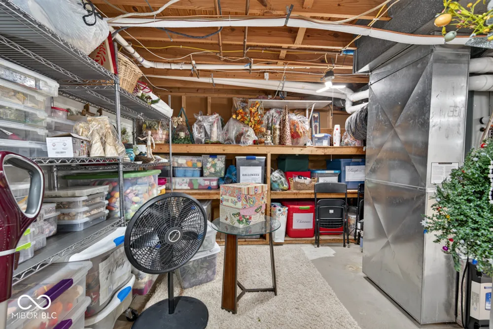 658 S Fulton Street Clinton, IN 47842