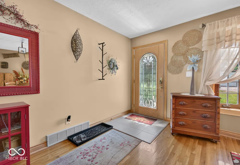 658 S Fulton Street Clinton, IN 47842
