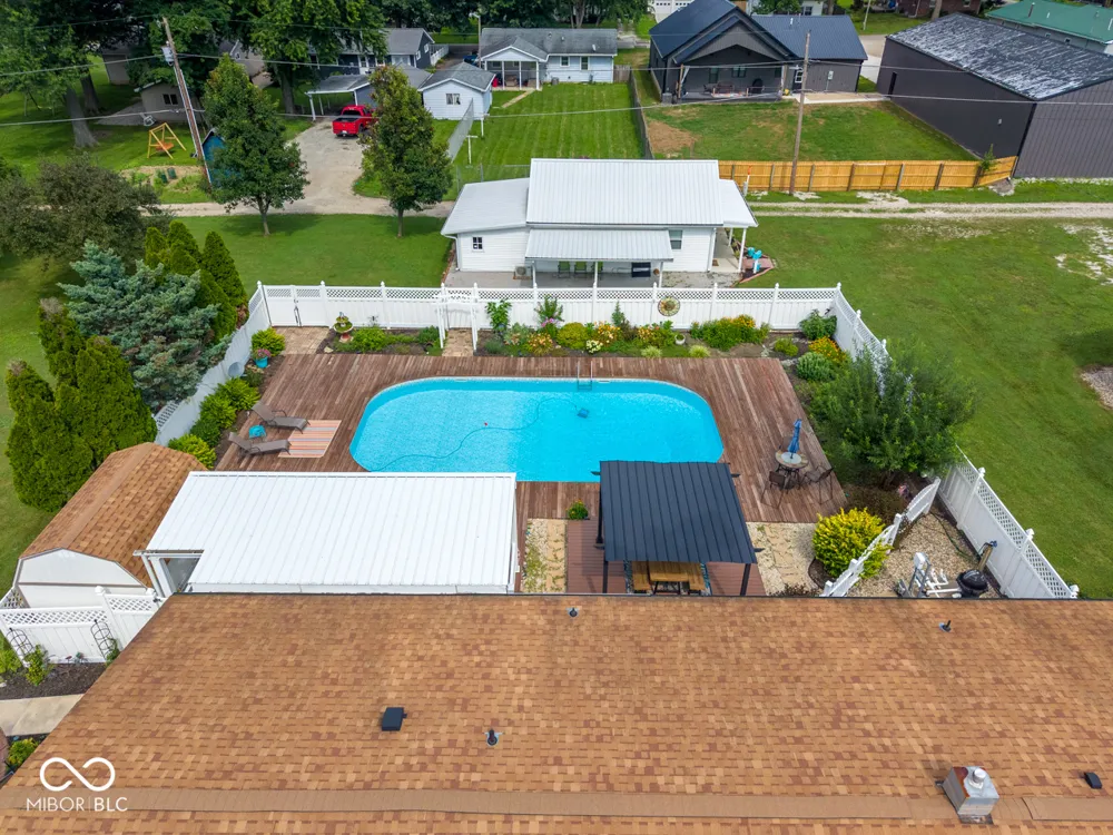 658 S Fulton Street Clinton, IN 47842