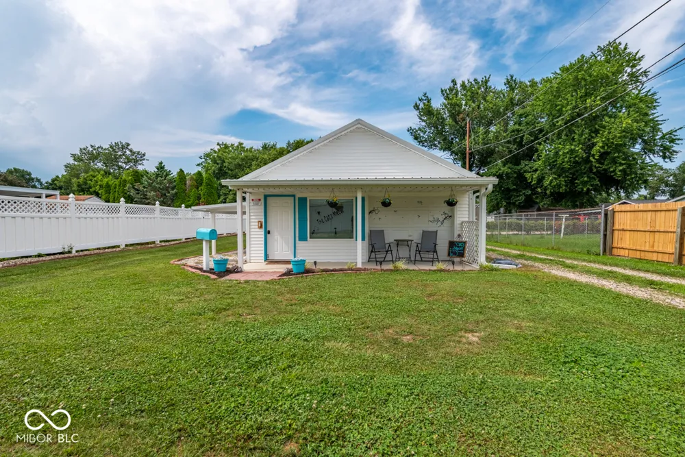 658 S Fulton Street Clinton, IN 47842