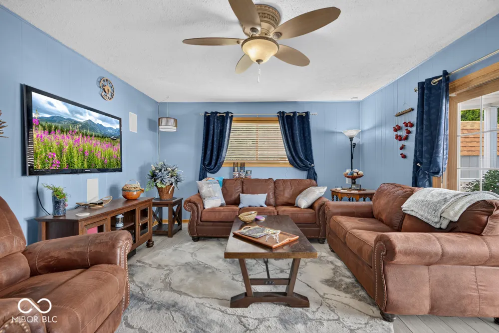 658 S Fulton Street Clinton, IN 47842