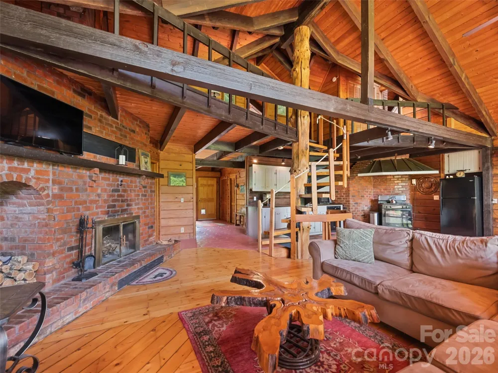 770 Shelton Cove Road Waynesville, NC 28785