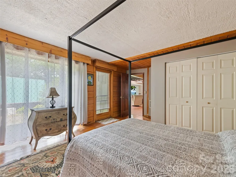 770 Shelton Cove Road Waynesville, NC 28785