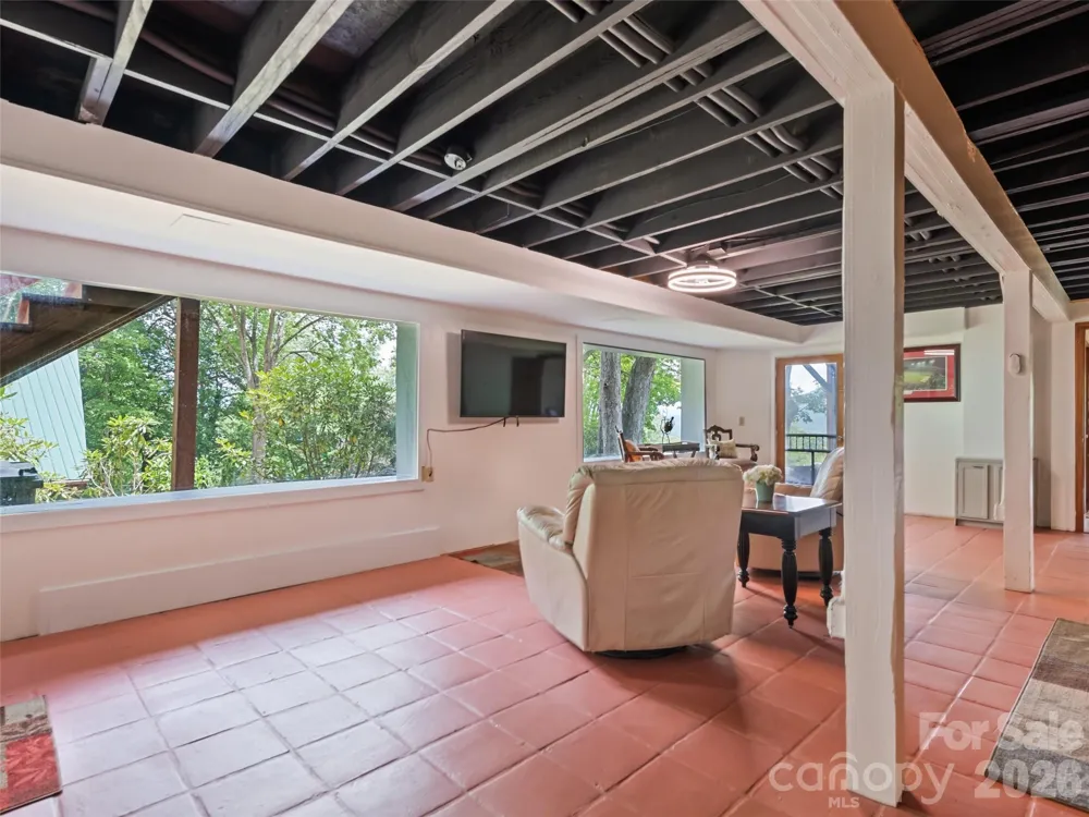 770 Shelton Cove Road Waynesville, NC 28785