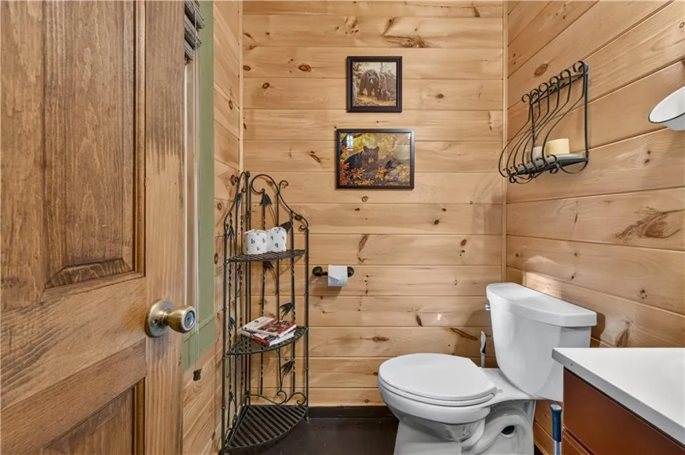 24 Wolf Howl Trail Sautee Nacoochee, GA 30571