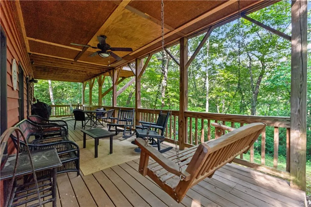 24 Wolf Howl Trail Sautee Nacoochee, GA 30571