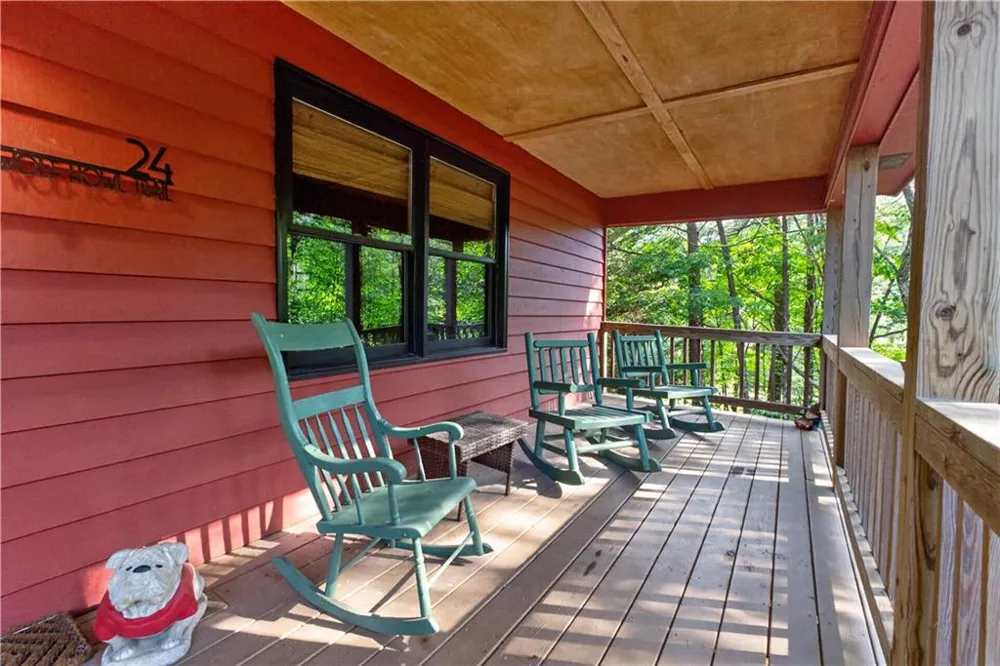 24 Wolf Howl Trail Sautee Nacoochee, GA 30571