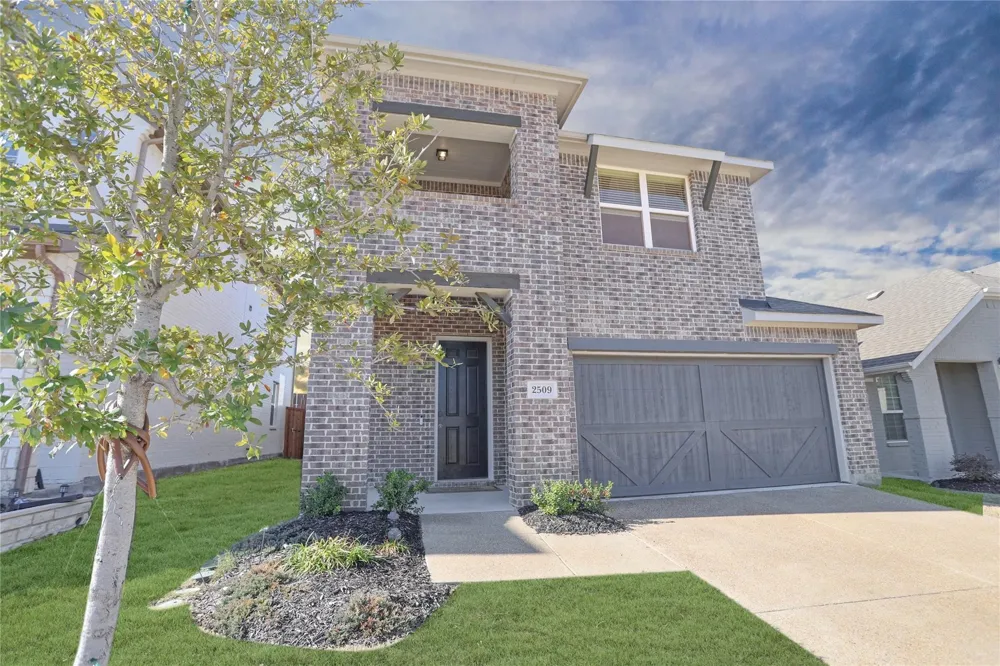 2509 Mistflower Melissa, TX 75454